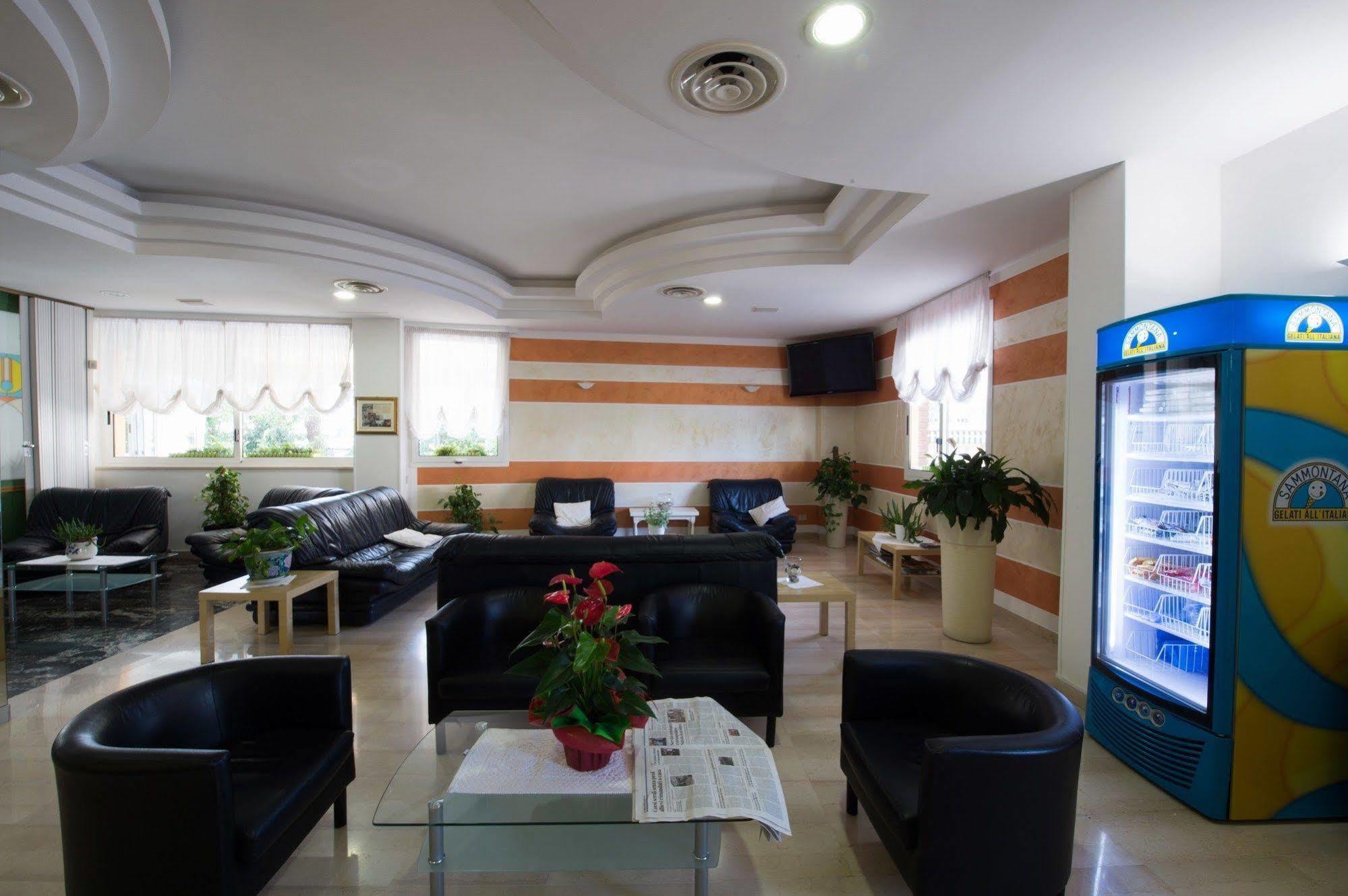 Hotel Venezuela ليدو دي يسولو المظهر الخارجي الصورة